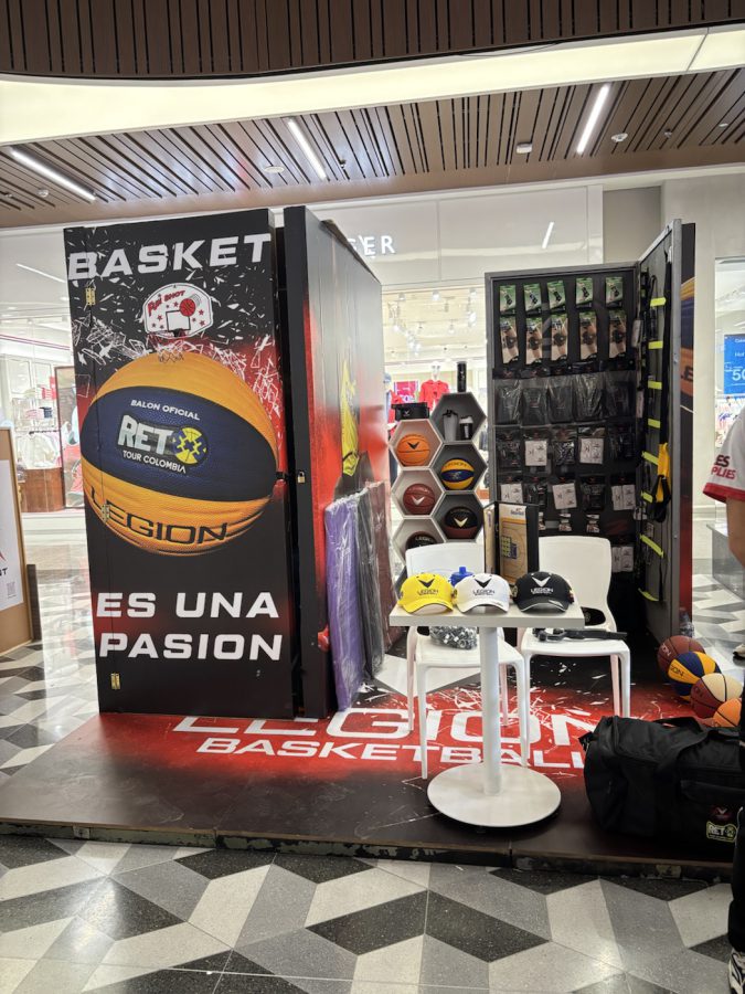 Stand LEGIÓN en parada Medellín 2025